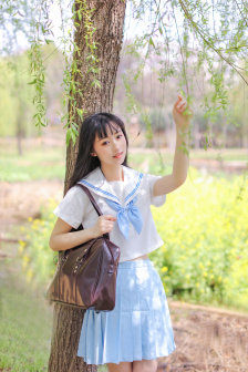 绿巨人18app